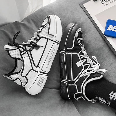 Men's wild white sneakers with breathable mesh and PU insole.