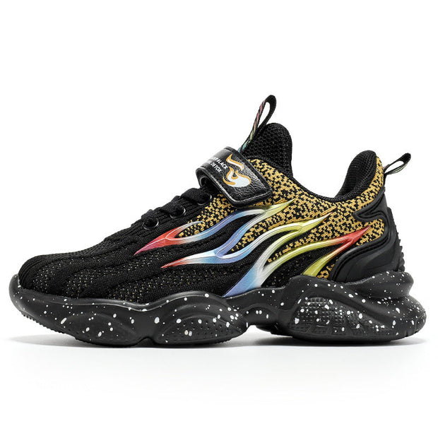 Boys fashion mesh sneakers with textile and TPU upper, anti-slip sole.