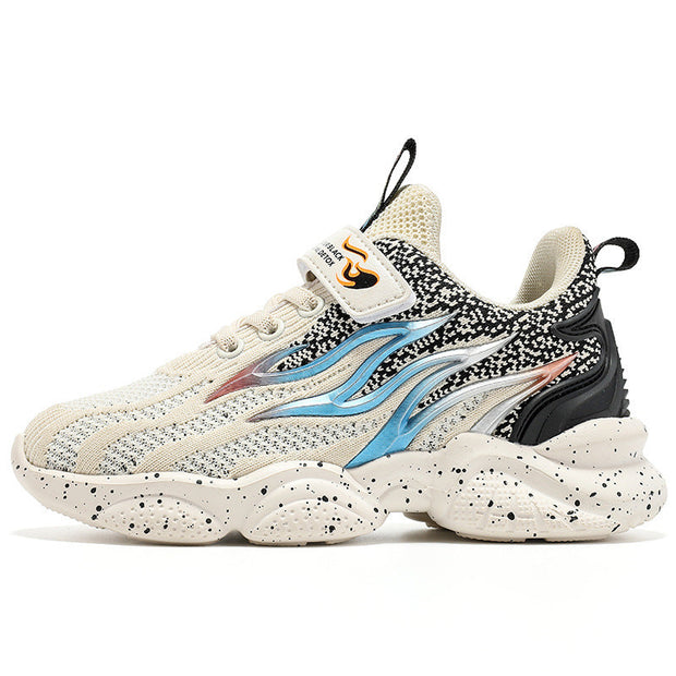 Boys fashion mesh sneakers with textile and TPU upper, anti-slip sole.