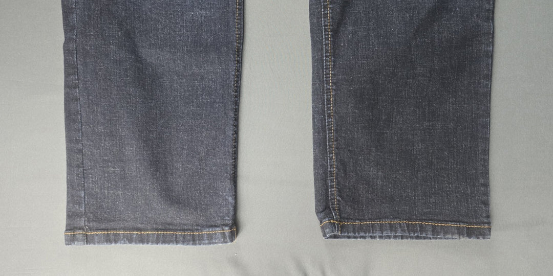 Uban Star Jean Mens 38x30 Blue Dark Wash Straight Leg Relaxed Fit