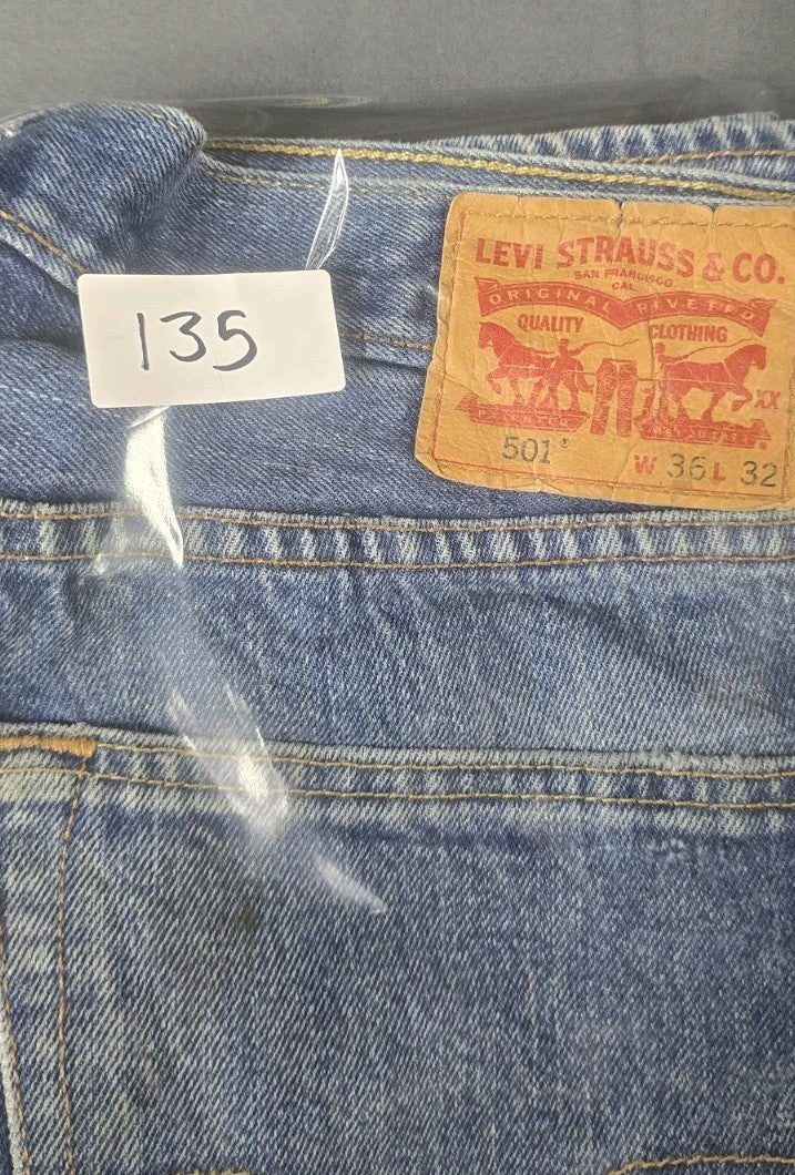 Levis 501 Jeans Mens 36X29 Blue Medium Wash Straight Leg Fit Button Fly Modern