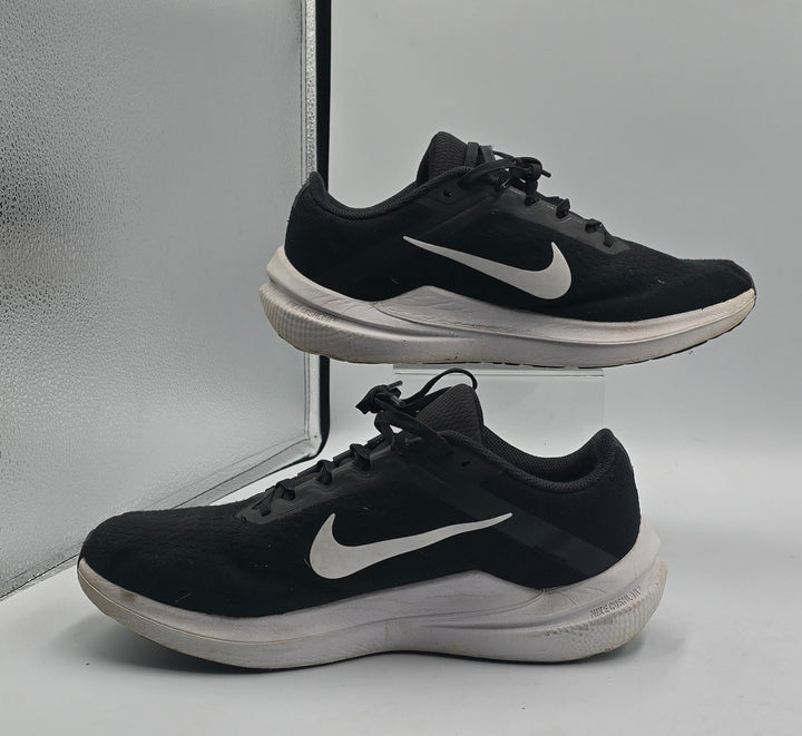 Nike Winflo 10 Extra Wide FN7992-003 Mens 9 Running Shoes Black White Sneaker