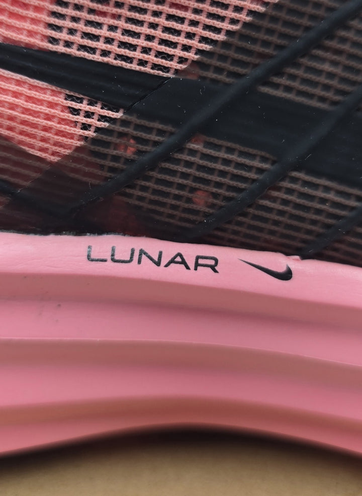 Nike Lunar Roam Premium Mens 12 Pink Gaze Black Crimson Bliss HF4314 699