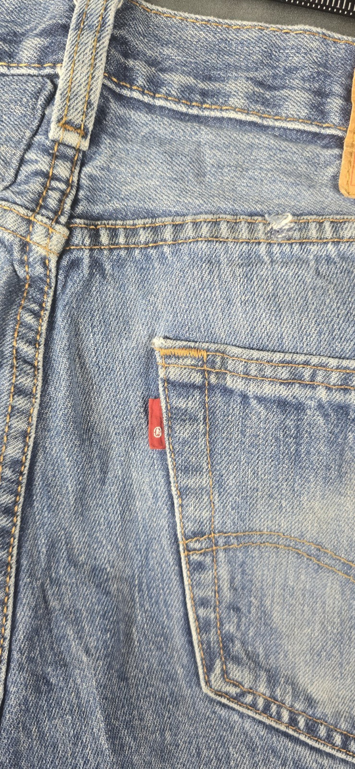 Levis 501 Jeans Mens 36X29 Blue Medium Wash Straight Leg Fit Button Fly Modern