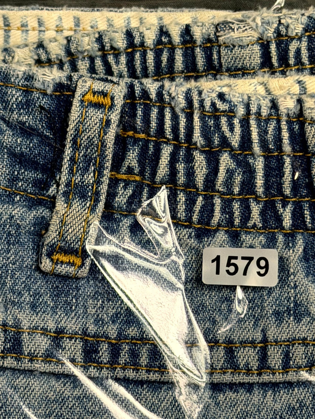 Vintage Lee Shorts Womens 12 Blue Denim 5-Pockets Whiskered Classic Americana