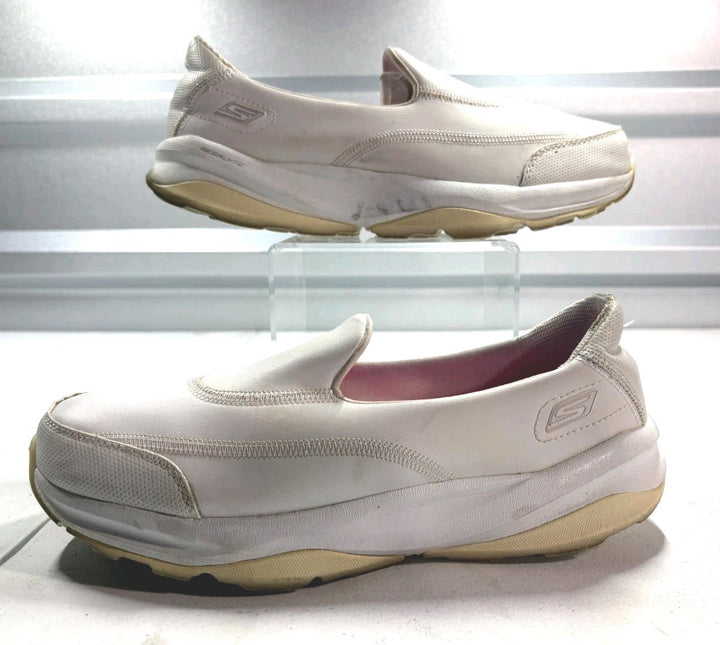 Skechers Slip-On Shoes Womens White Leather Low Top Performance Work Sneaker