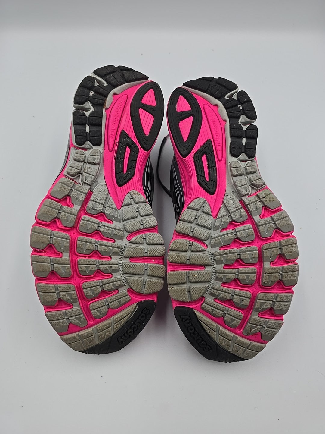 Saucony Ride 8 GTX Gore-Tex Running Shoes Women&