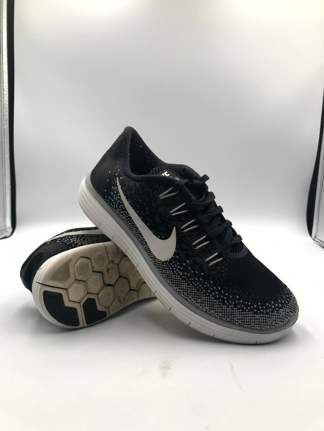 Nike Free RN Distance 827116-010 Womens 5 Running Shoes Black White Sneaker