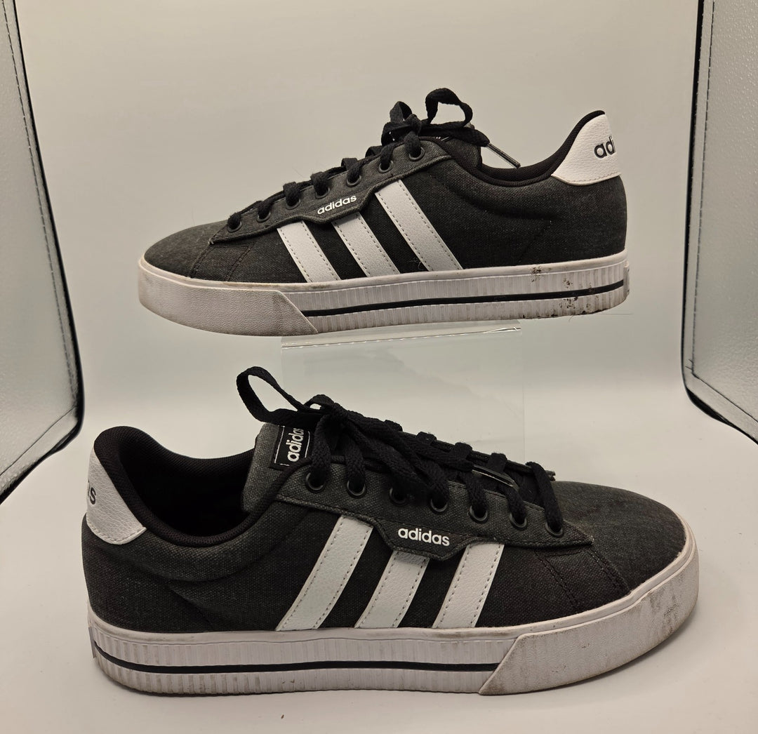 Adidas Daily 3.0 FW7033 Mens 8.5 Skateboard Shoes Black White Canvas Low Top 