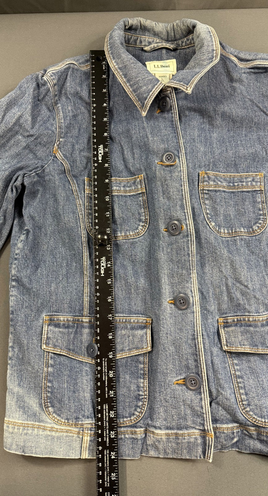 L.L.Bean Trucker Jacket Womens Large Blue Denim Stretch Button Front Long Sleeve