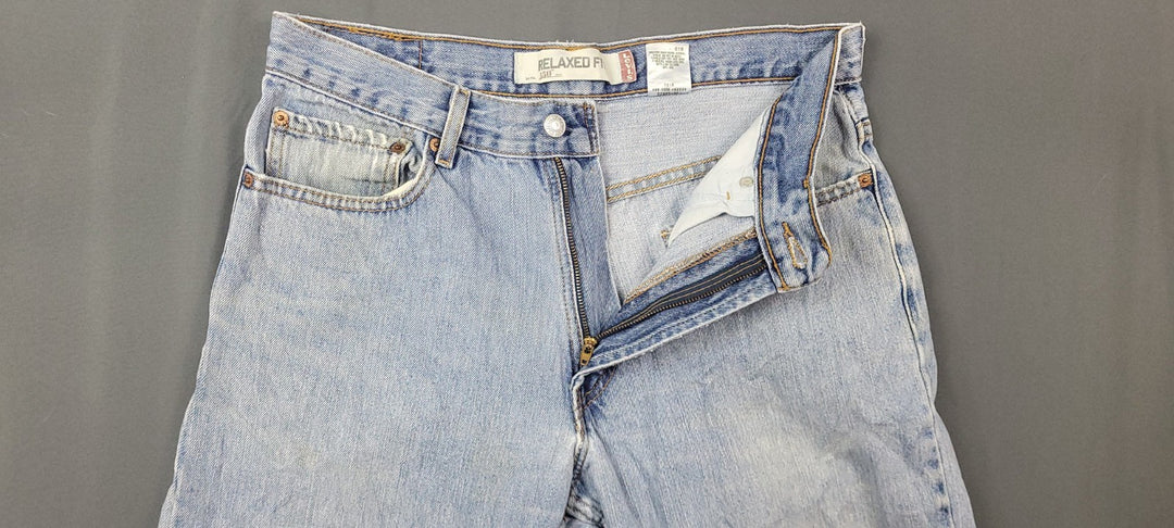 VTG Levis 550 Jeans Mens 33x34 Blue Light Washed Relaxed Fit Straight Leg USA...