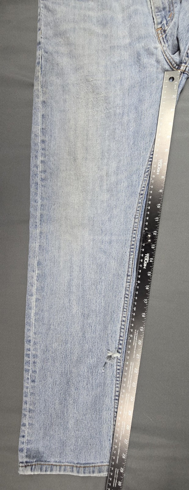 Levis 505 Jeans Mens 34x32 Blue Light Wash Regular Fit Straight Leg Modern