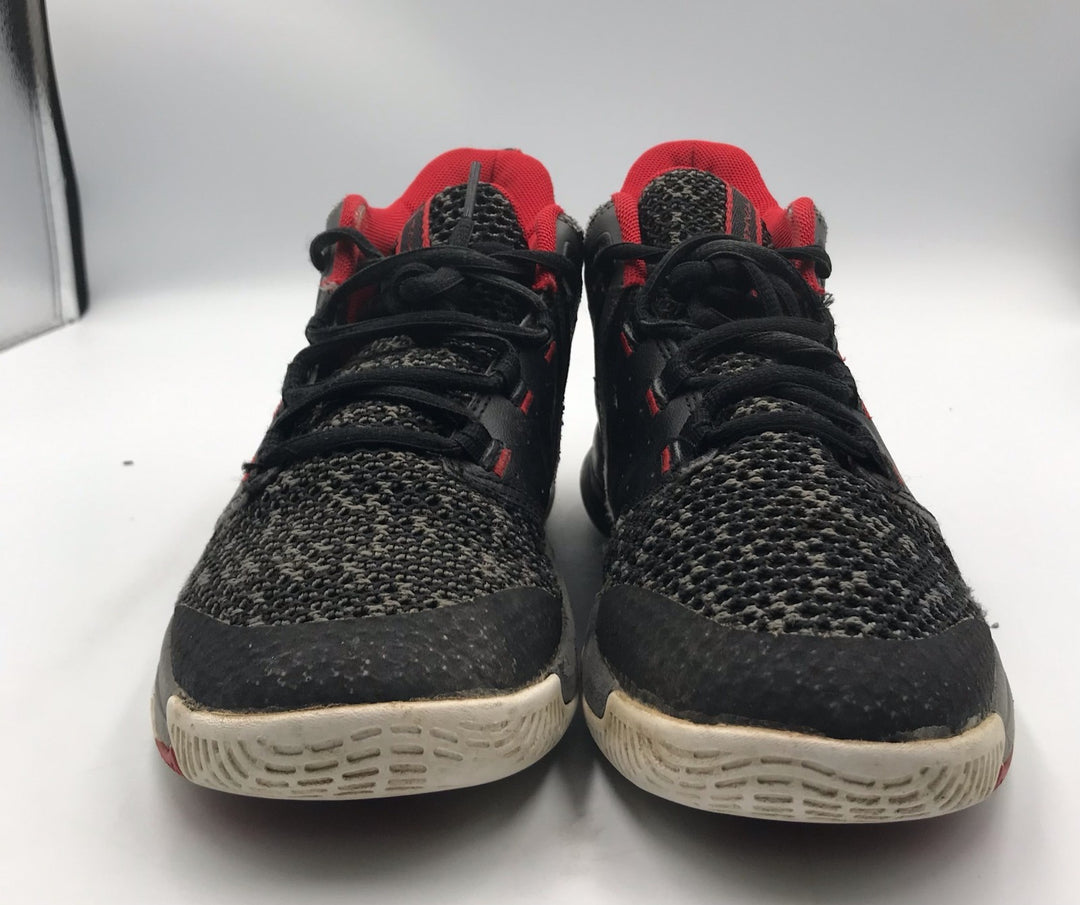 AND1 Takeoff 3.0 GS AD90104BBVR Boy 5 Basketball Shoes Black Castle Rock Sneaker