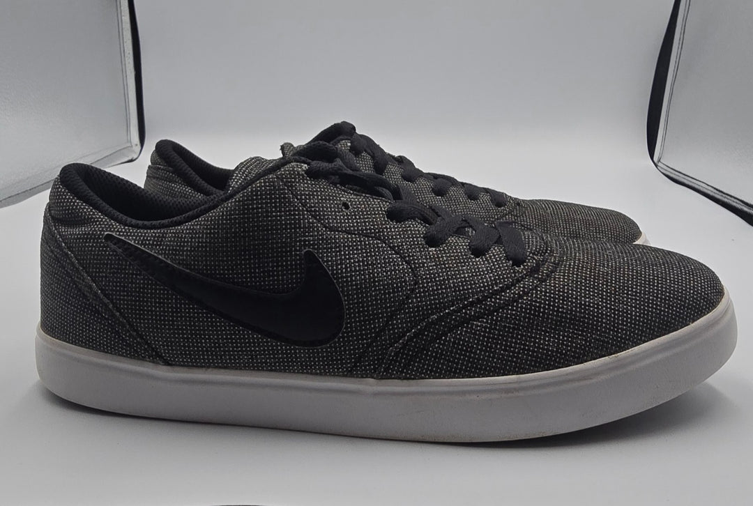 Nike Check Canvas SB 905373-008 Youth 7 Shoes Black Swoosh Lace Up Sneakers