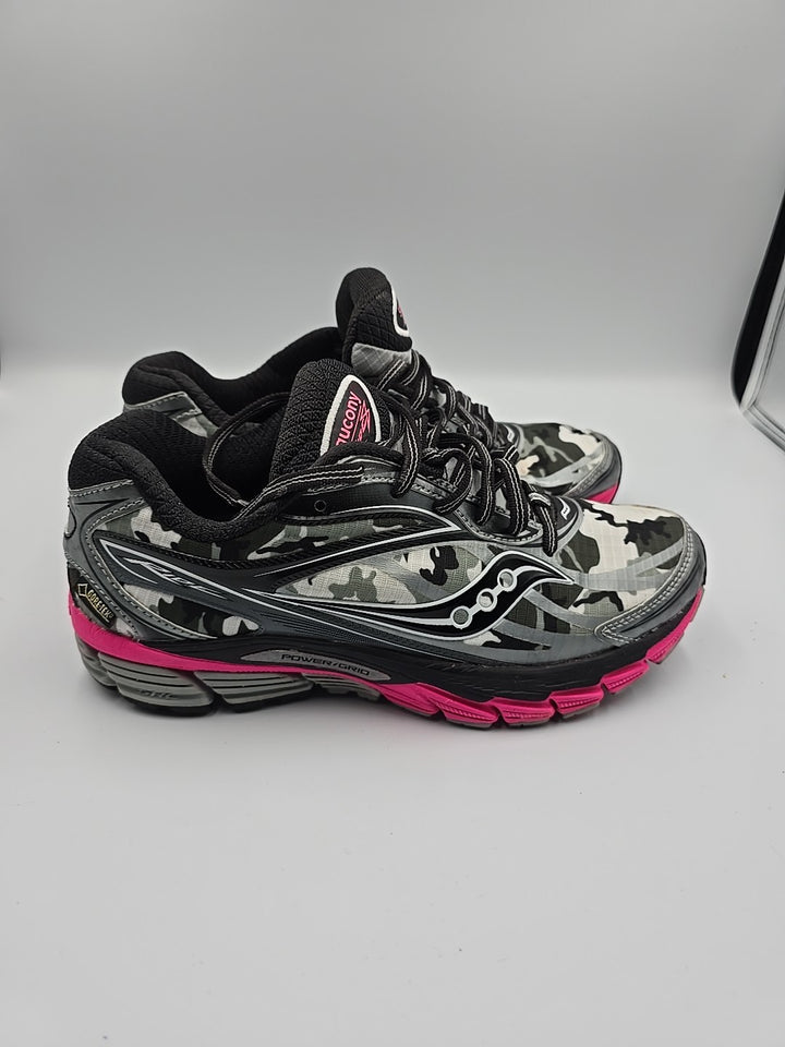 Saucony Ride 8 GTX Gore-Tex Running Shoes Women&