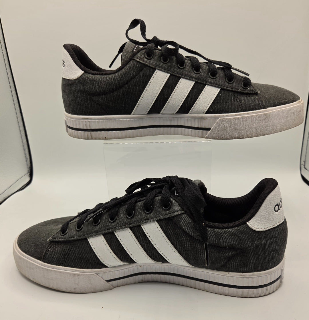 Adidas Daily 3.0 FW7033 Mens 8.5 Skateboard Shoes Black White Canvas Low Top 
