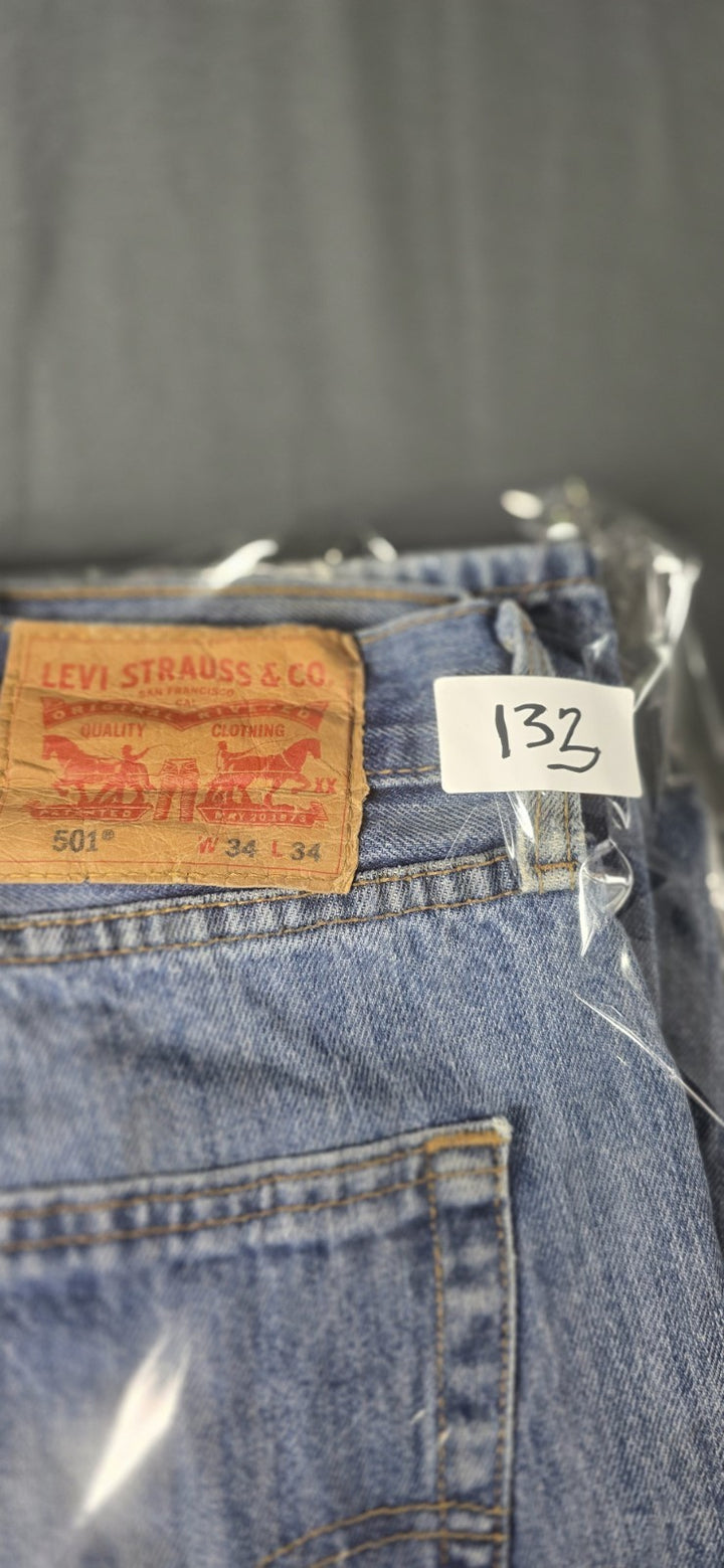Levis 501 Jeans Mens 36X29 Blue Medium Wash Straight Leg Fit Button Fly Modern
