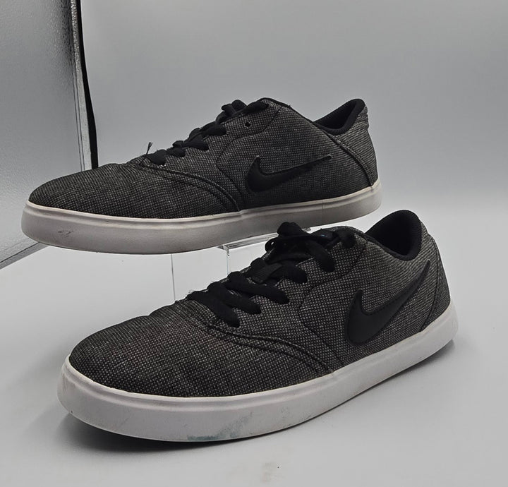Nike Check Canvas SB 905373-008 Youth 7 Shoes Black Swoosh Lace Up Sneakers