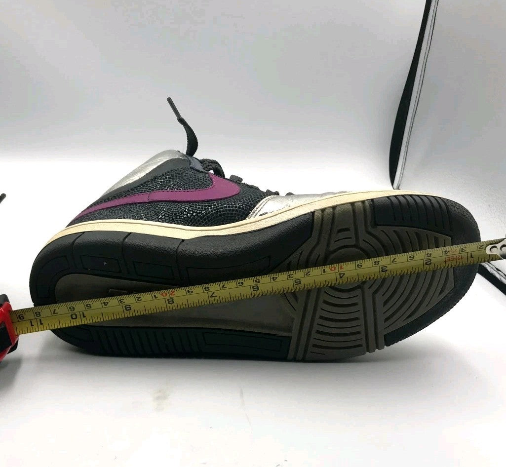 Vintage Nike W&