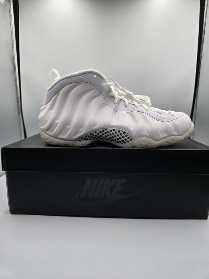 Nike Air Foamposite One Triple White Mens Size 12 HJ5195-100 Basketball Sneaker