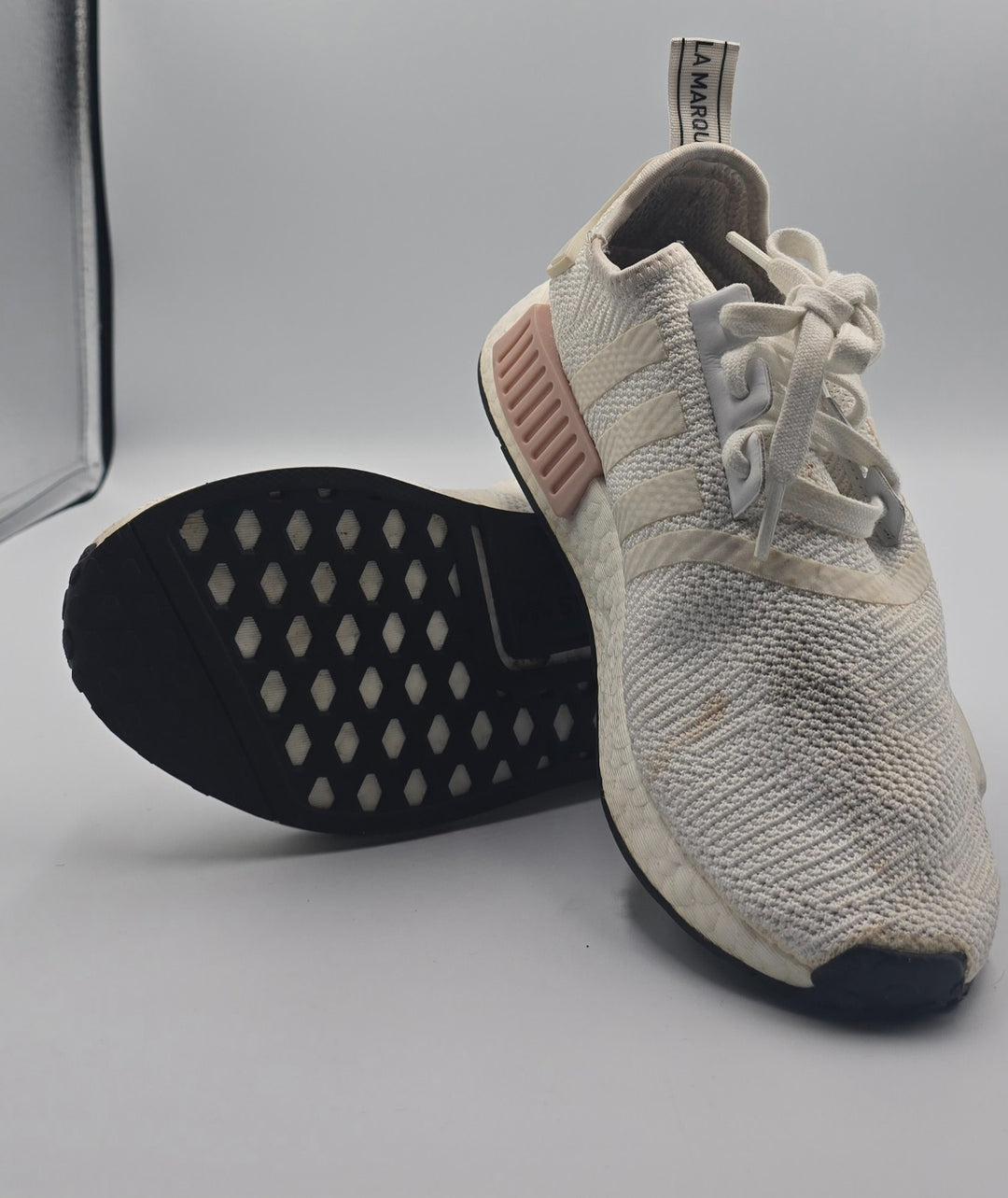 Adidas NMD_R1 EE5173 Womens 6.5 Running Shoes Cloud White Metallic Plugs Sneaker