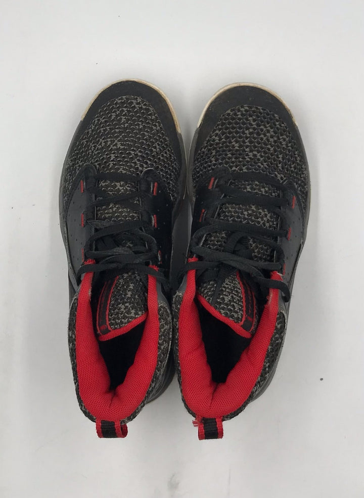AND1 Takeoff 3.0 GS AD90104BBVR Boy 5 Basketball Shoes Black Castle Rock Sneaker