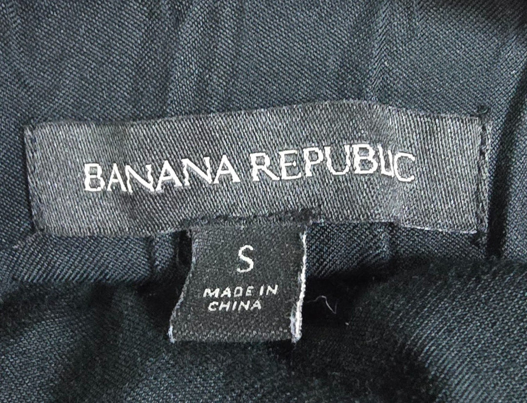Banana Republic A Line Skirt Womens Small Black Slits Hem Drwstering Modern