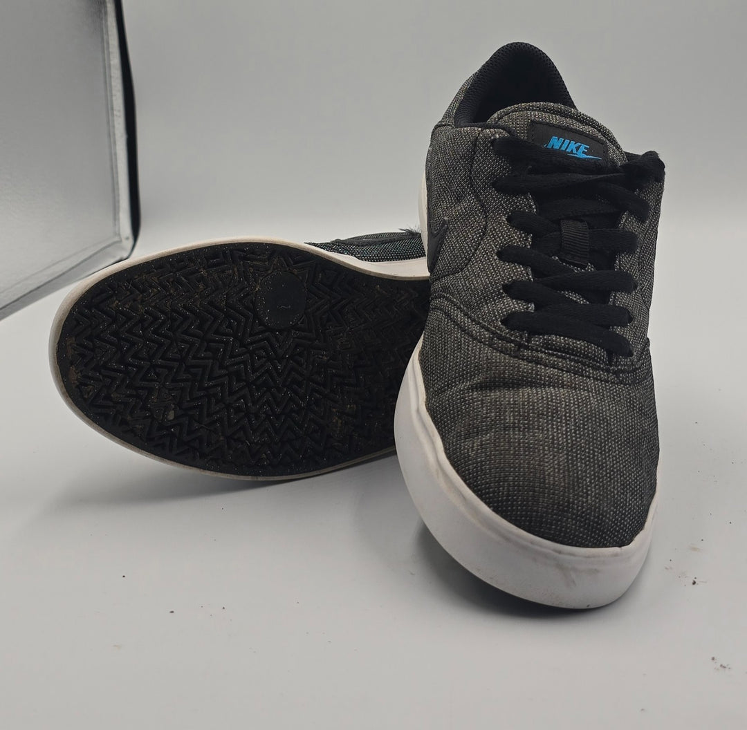 Nike Check Canvas SB 905373-008 Youth 7 Shoes Black Swoosh Lace Up Sneakers