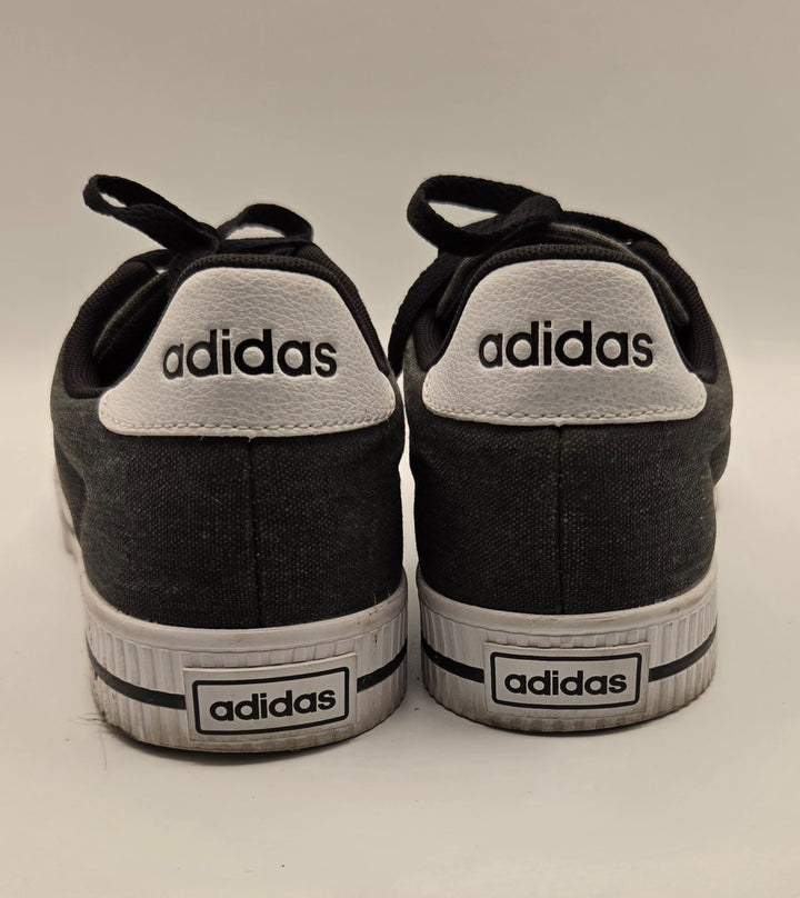 Adidas Daily 3.0 FW7033 Mens 8.5 Skateboard Shoes Black White Canvas Low Top 