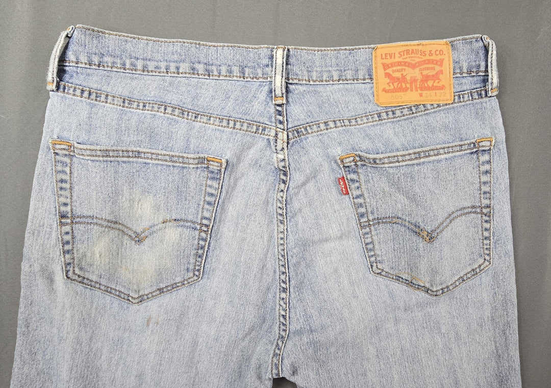 Levis 505 Jeans Mens 34x32 Blue Light Wash Regular Fit Straight Leg Modern