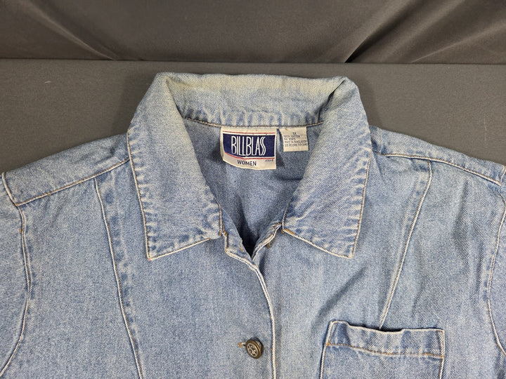 Bill Blass Denim Shirt Womens 1X Light Blue Cotton Button Up Classic Casual