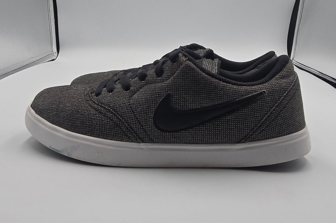 Nike Check Canvas SB 905373-008 Youth 7 Shoes Black Swoosh Lace Up Sneakers