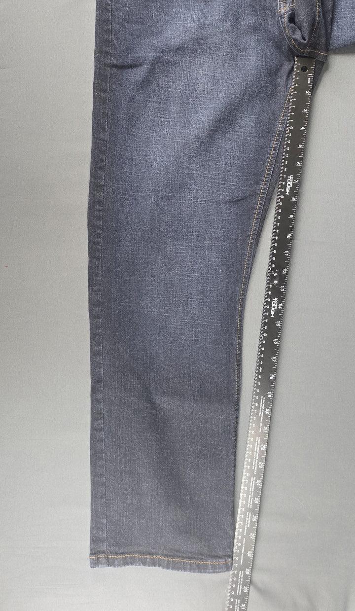 Uban Star Jean Mens 38x30 Blue Dark Wash Straight Leg Relaxed Fit