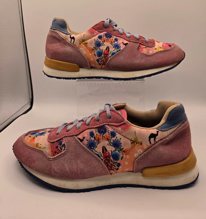 Inkkas Yuuki Jogger Unisex M7/W9 Athletic Shoes Pink Leather Floral Sneakers