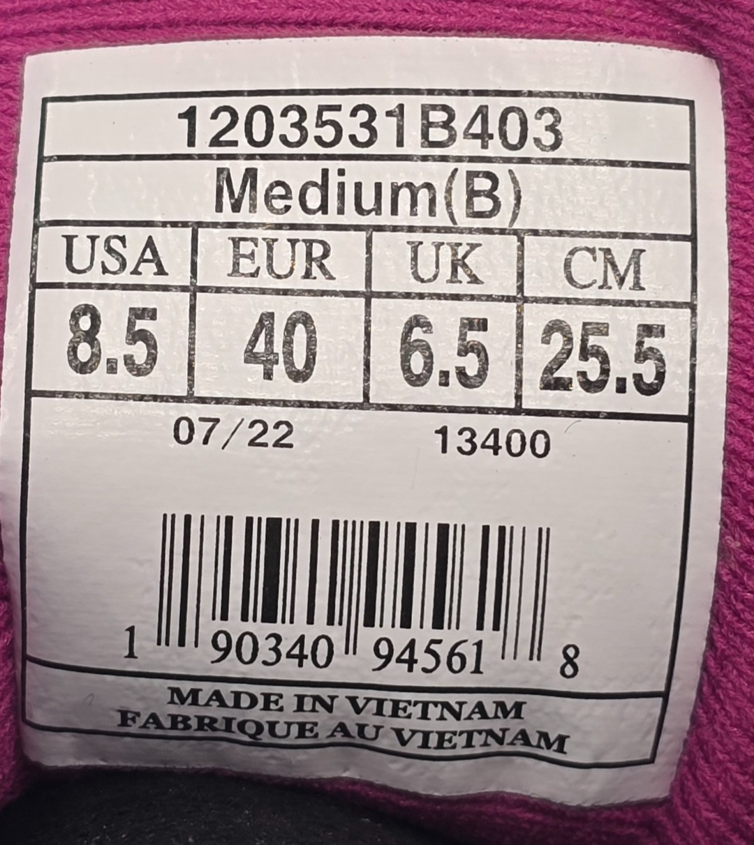 Brooks Adrenaline GTS 22 1203531B403 Womens 8.5 Running Shoes Navy Yucca Sneaker