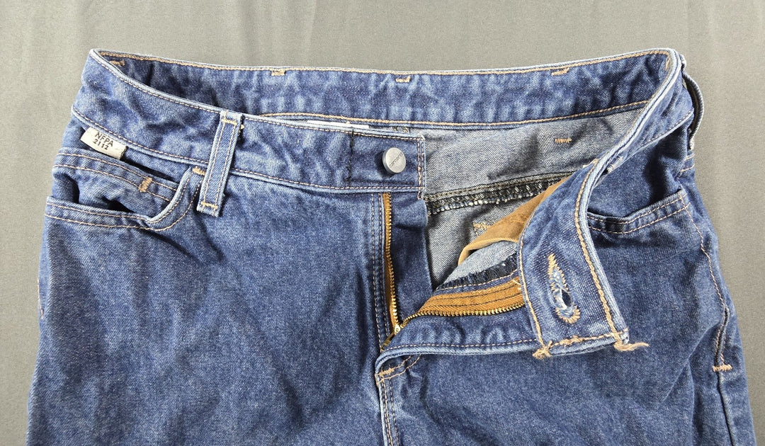 Carhartt FR Jeans Womens 2x32 Blue Medium Wash Regular Fit Straight Leg Workwear