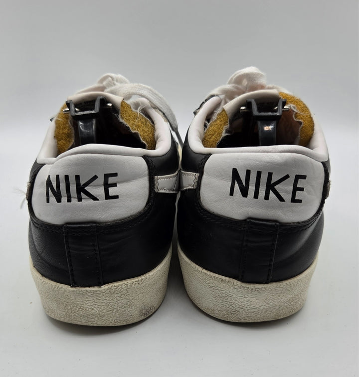 Nike Blazer Low 77 Shoes Men&