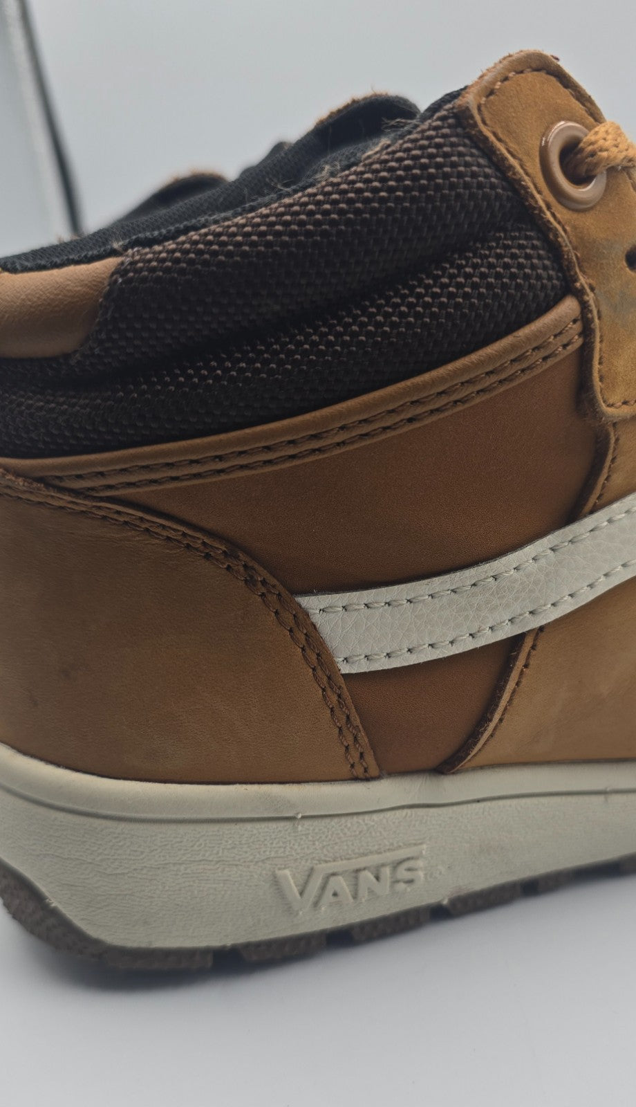 Vans Tyson Hi V8615 Unisex Kids 6 Skateboard Shoes Brown Leather Lace Up Sneaker