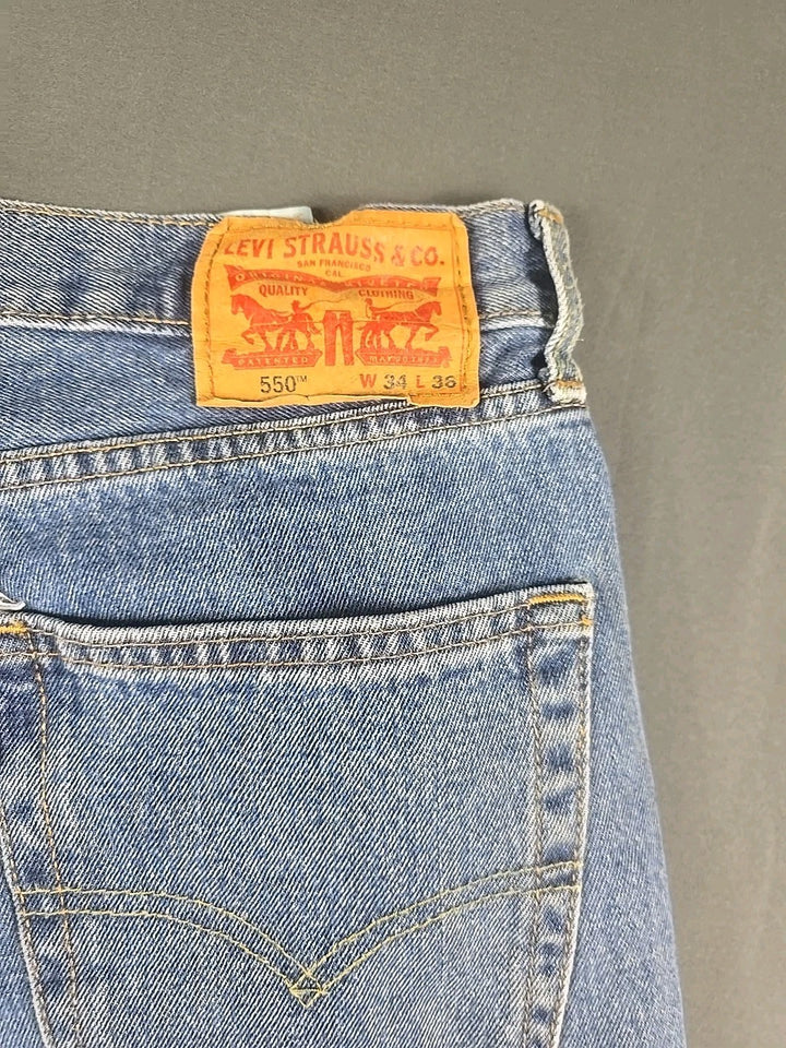 Levis 550 Jeans Mens 34x36 Blue Medium Wash Relaxed Fit Straight Leg Modern